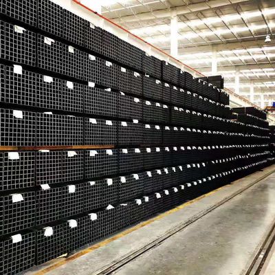 Квадратная ERW 65x65 10 x 10 углеродистая стальная труба с отверстиями 80 x 80 Сертифицирована ISO9001