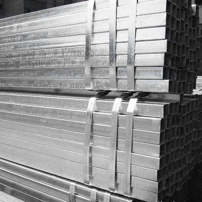 Квадратная форма ASTM A50 1 * 1 дюйм 40x60 GI Квадратные стальные трубы 20x20x2 100x100 Квадратные трубы из углеродистой стали